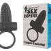 Эрекционное кольцо с вибрацией и язычком Sex Expert, цвет: черный
