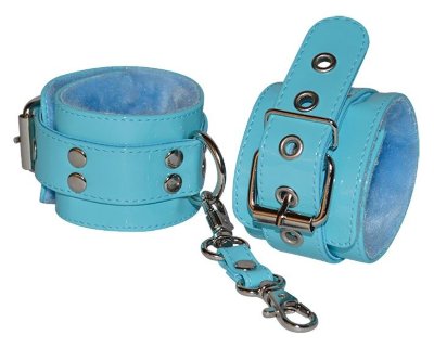Лаковые наручники с меховой отделкой, цвет: голубой