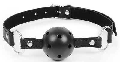 Кляп-шарик на регулируемом ремешке с кольцами, цвет: черный
