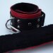 Кожаные манжеты с меховым подкладом, цвет: красно-черный