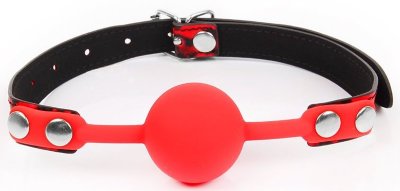 Кляп-шарик с черным регулируемым ремешком, цвет: красный